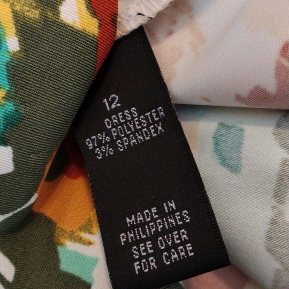 AGB Floral Dress - Picture 8 of 11